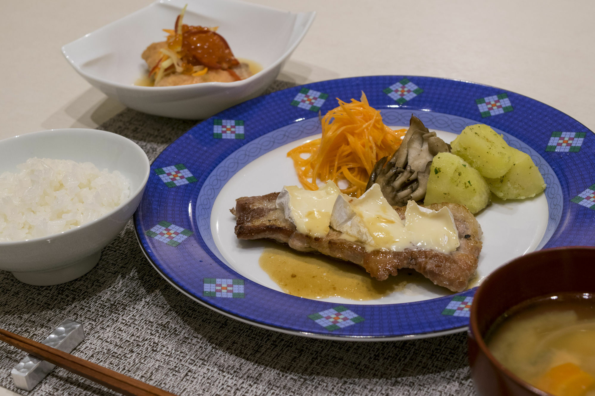 치토세 노스 게이트 인 아비라 B&B 외부 사진